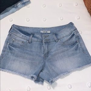 Refuge blue jean shorts!